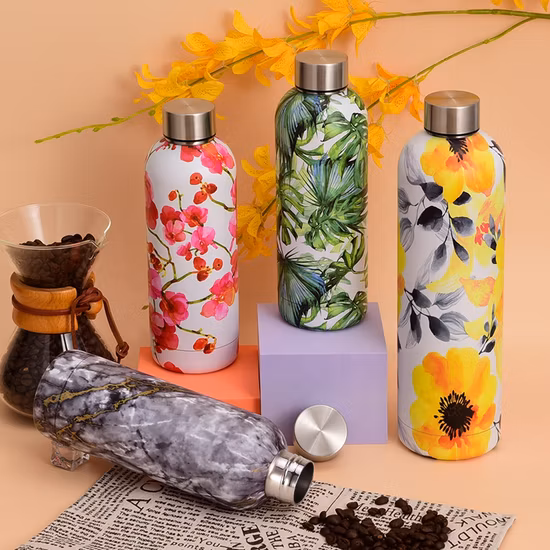 Recyclé personnalisé entraînement sous vide Nice cyclisme Cool Unique 2022 Fitness Sports isolé bouteille d'eau en acier inoxydable pour les filles